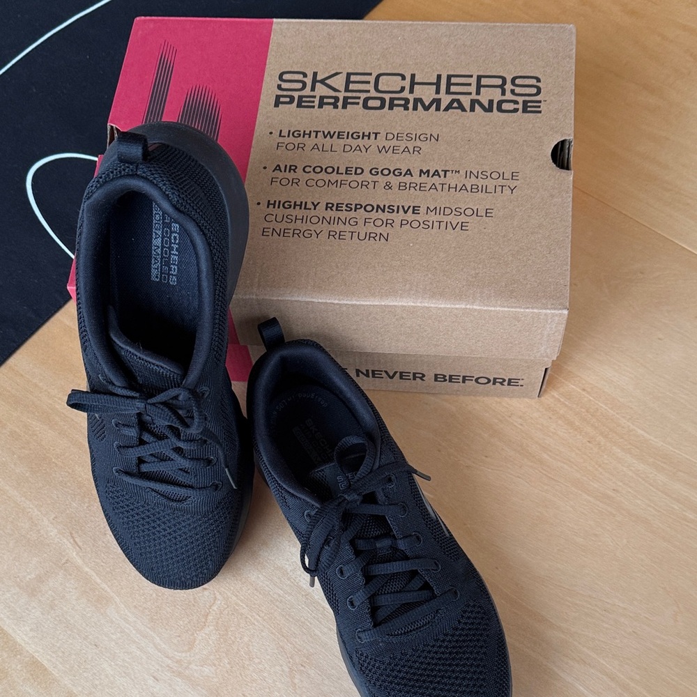 Black Sketchers Go Walk Gen 5